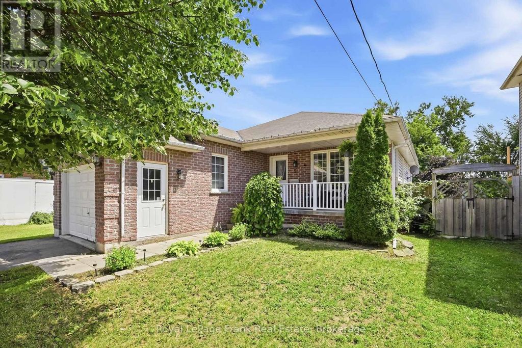 9 Durham Street W, Kawartha Lakes (lindsay)