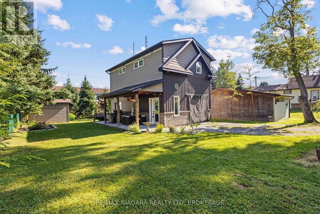 1 Linden Avenue, Pelham (fonthill)