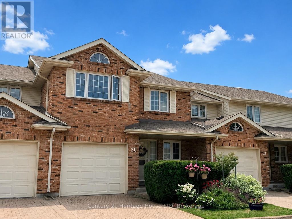 20 - 2720 Mewburn Road, Niagara Falls (casey)