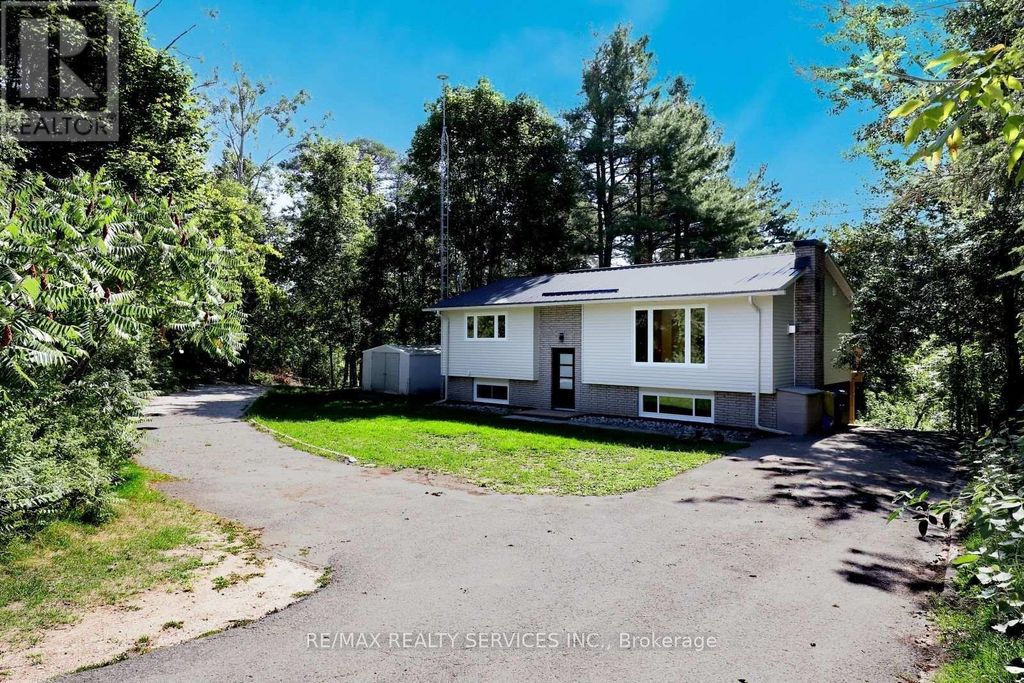 8570 Hwy 12, Oro-Medonte