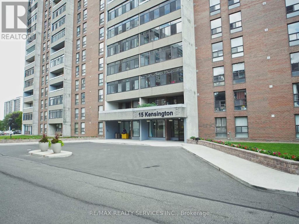 1901 - 15 Kensington Road E, Brampton (queen Street Corridor)