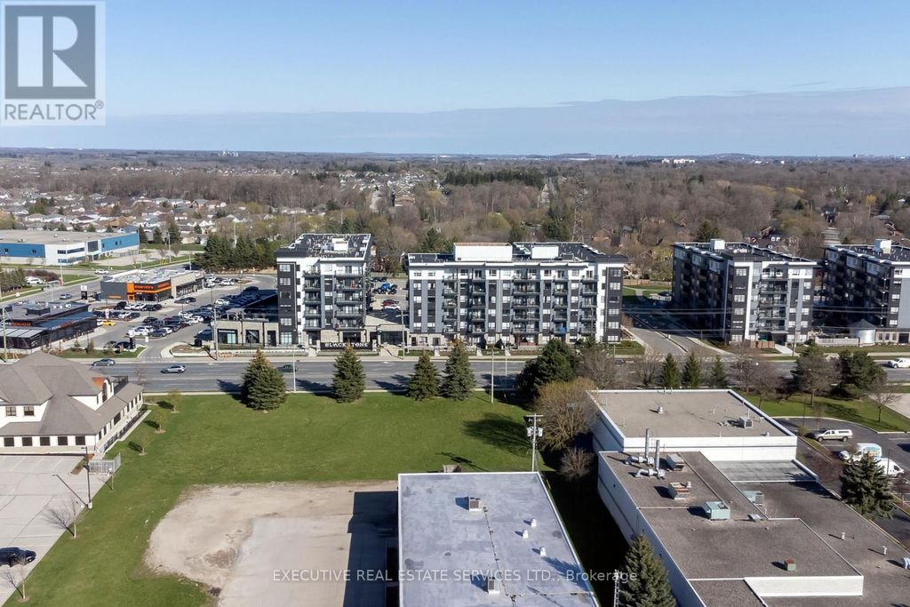 322 - 251 Northfield Drive E, Waterloo