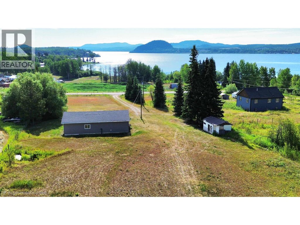 7086 Stella Road, Fraser Lake