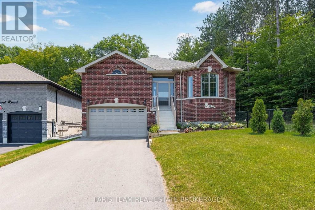 31 Revol Road, Penetanguishene