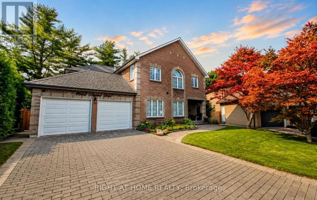 1665 Asgard Drive, Mississauga (lakeview)