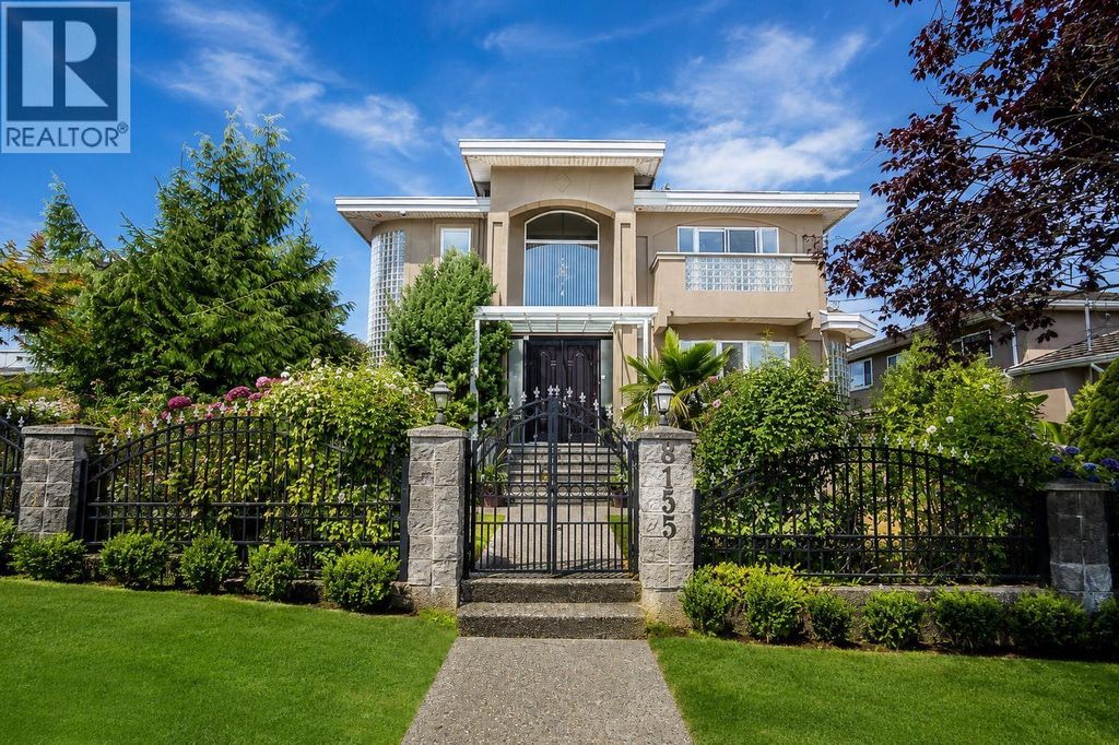8155 15th Avenue, Burnaby