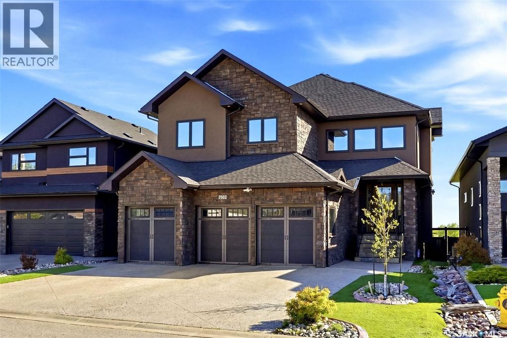 7502 Lilac Place, Regina