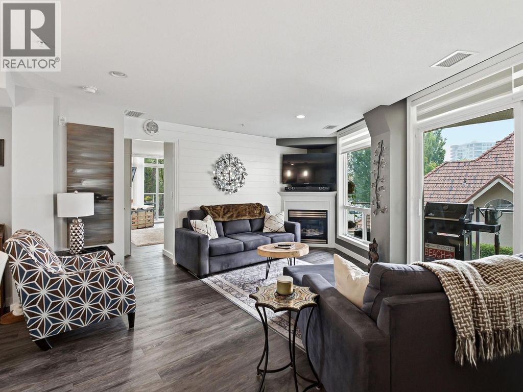 1088 Sunset Drive Unit# 242, Kelowna