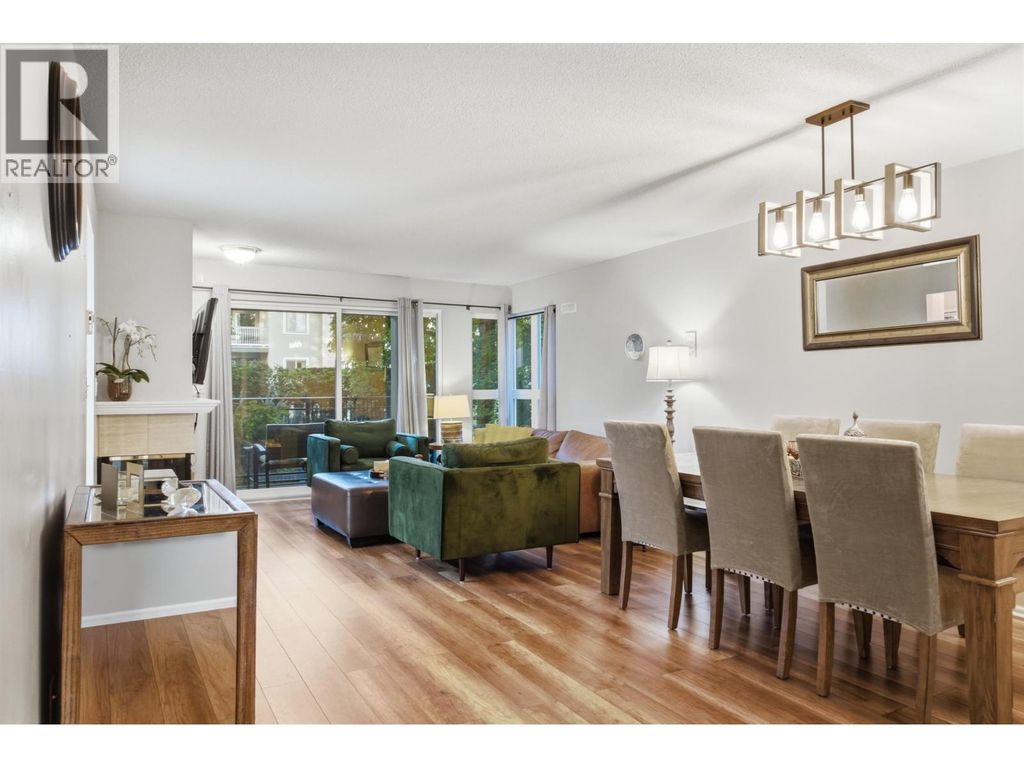 303 106 W Kings Road, North Vancouver