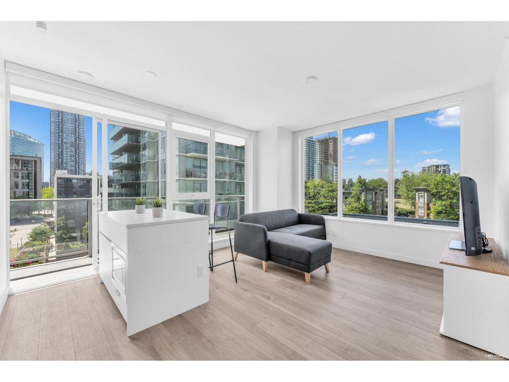 510 13428 105 Avenue, Surrey