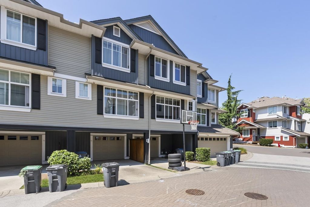 73 6956 193 Street, Surrey