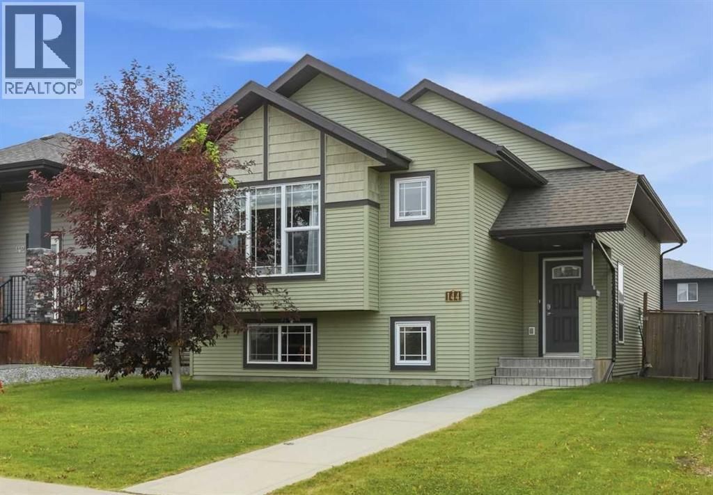 144 Bowman Circle, Sylvan Lake