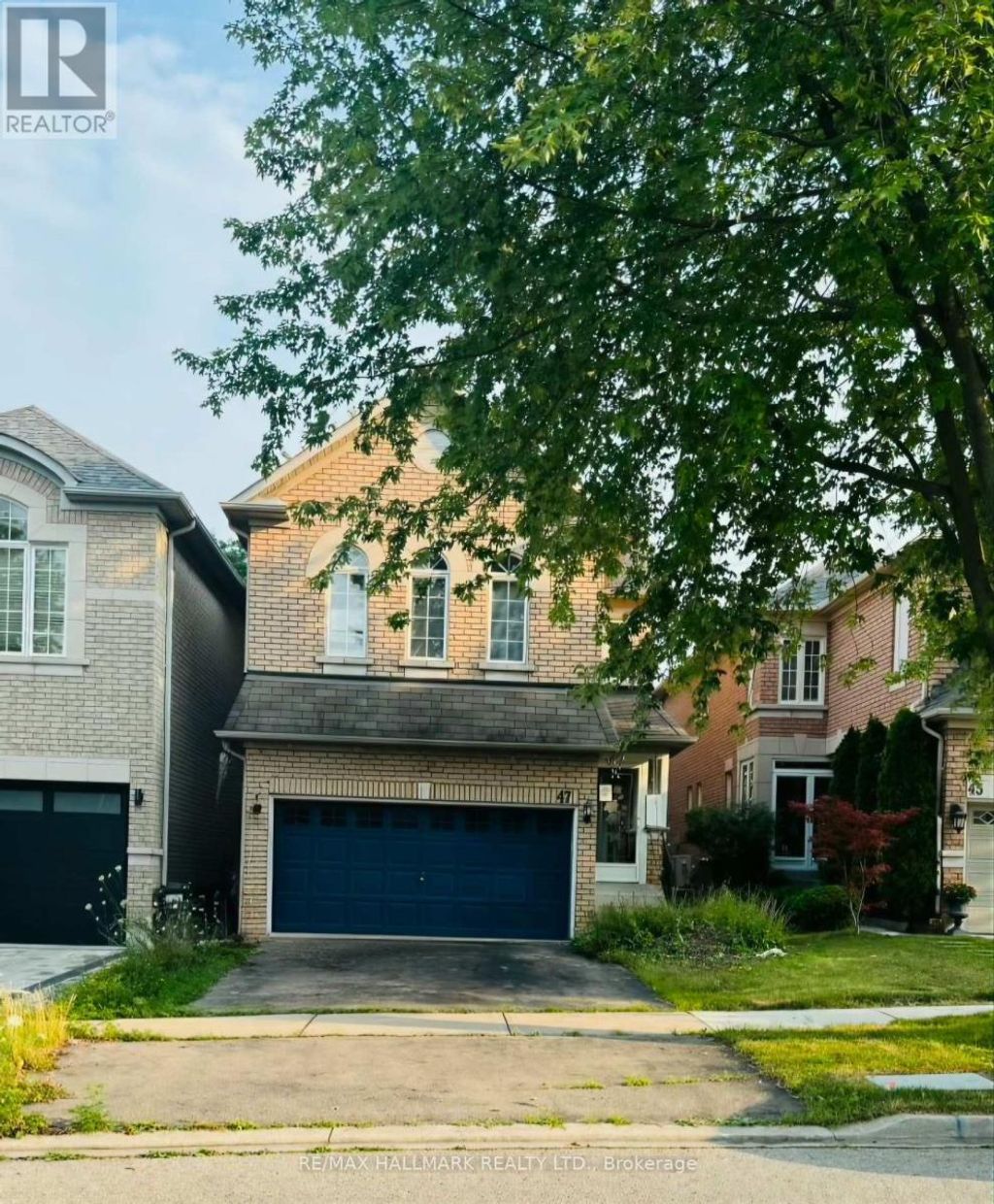 47 Futura Avenue, Richmond Hill (rouge Woods)