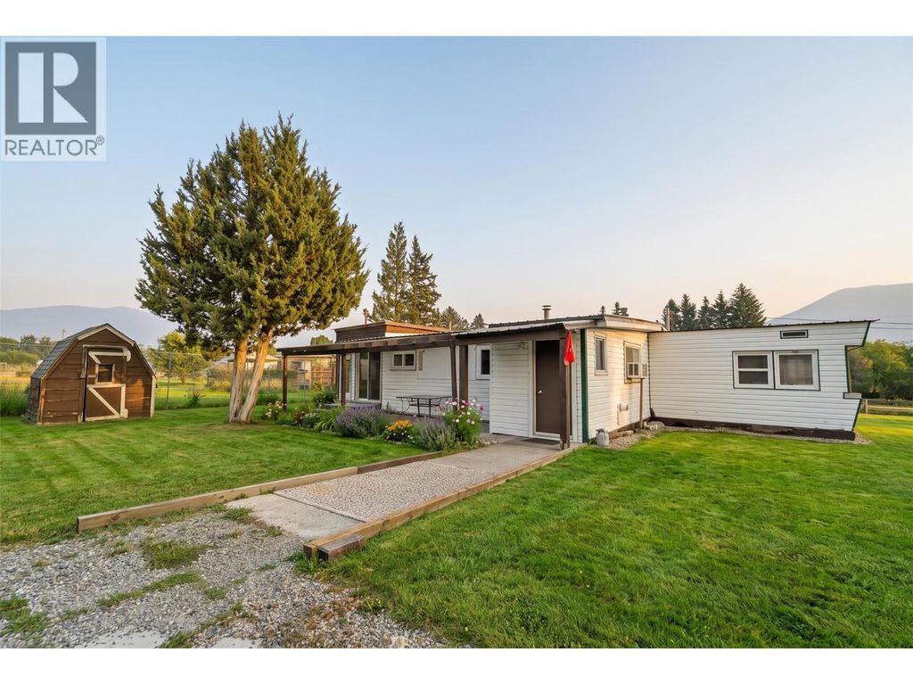 443 Morgan Avenue, Merritt