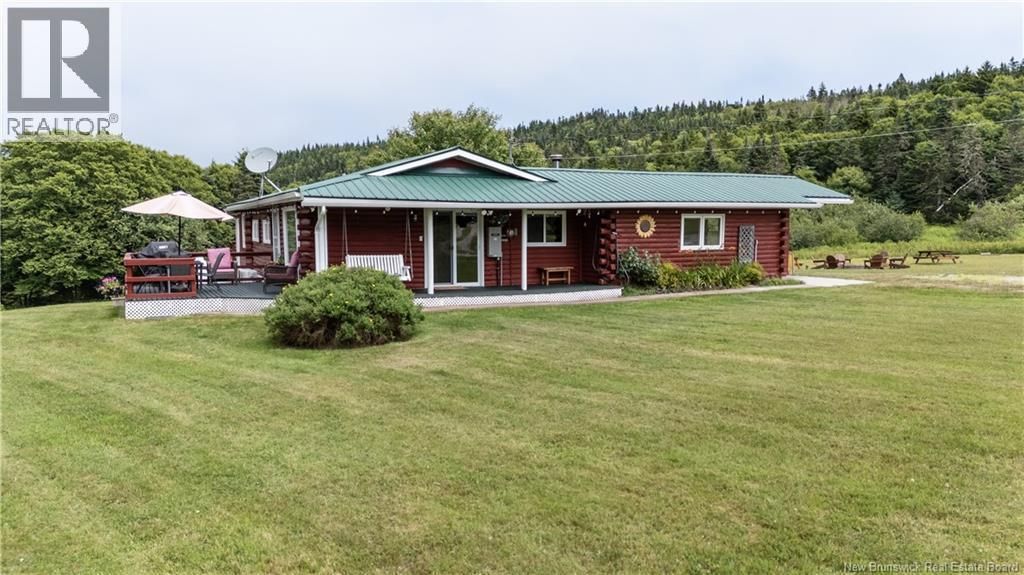 279 Cape Enrage Road, Waterside