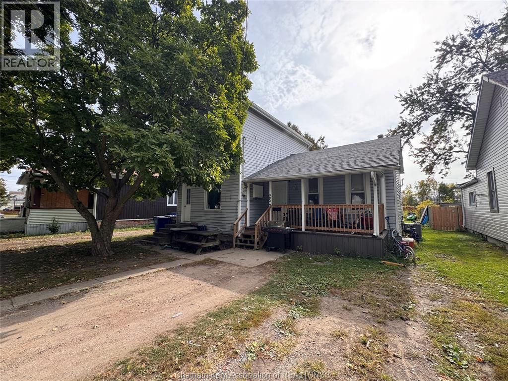 254 Park Street, Chatham
