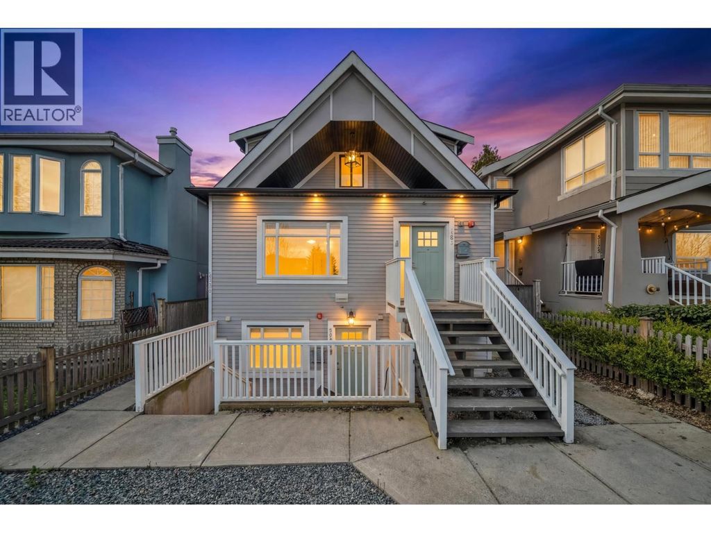 3128 Kings Avenue, Vancouver