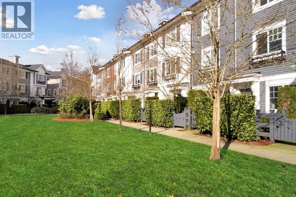 38 3010 Riverbend Drive, Coquitlam