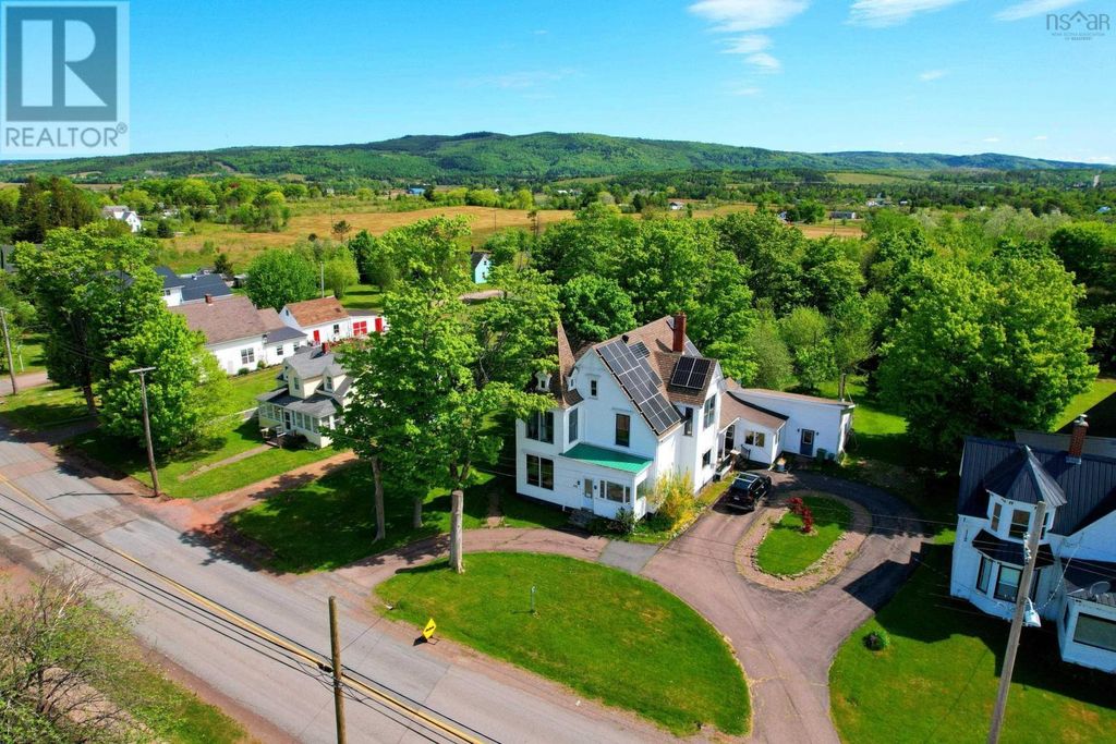 472 Main Street, Parrsboro
