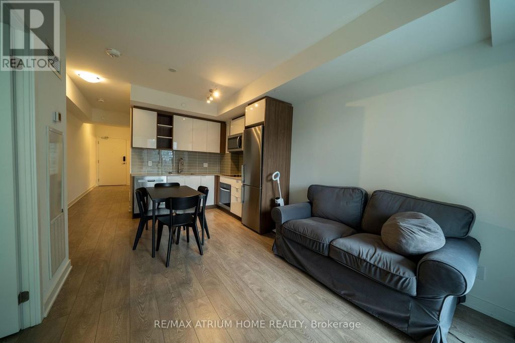725 - 543 Richmond Street W, Toronto (kensington-Chinatown)