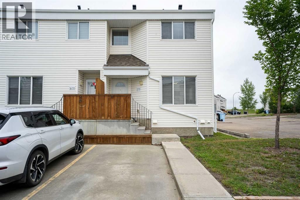 37, 711 Beacon Hill Drive, Fort Mcmurray
