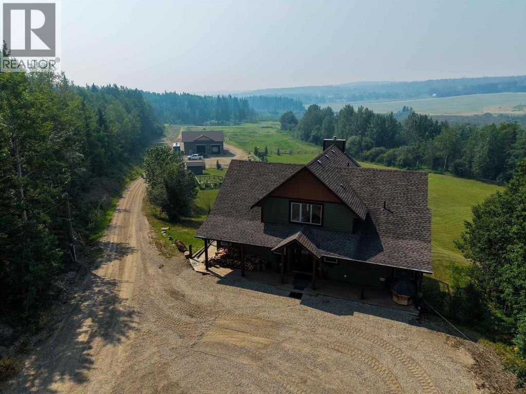 13395 Wright Road, Charlie Lake
