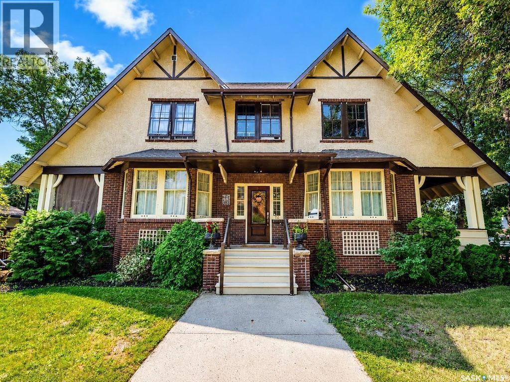161 Marlborough Street, Moose Jaw