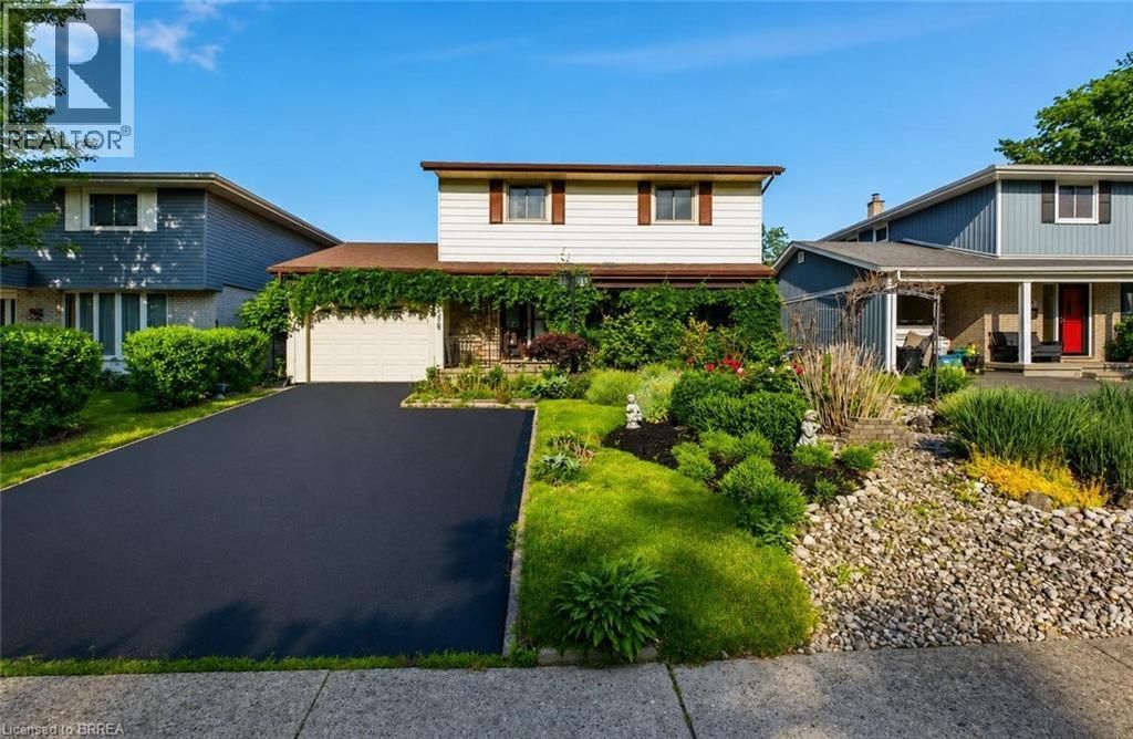 106 Memorial Drive, Brantford
