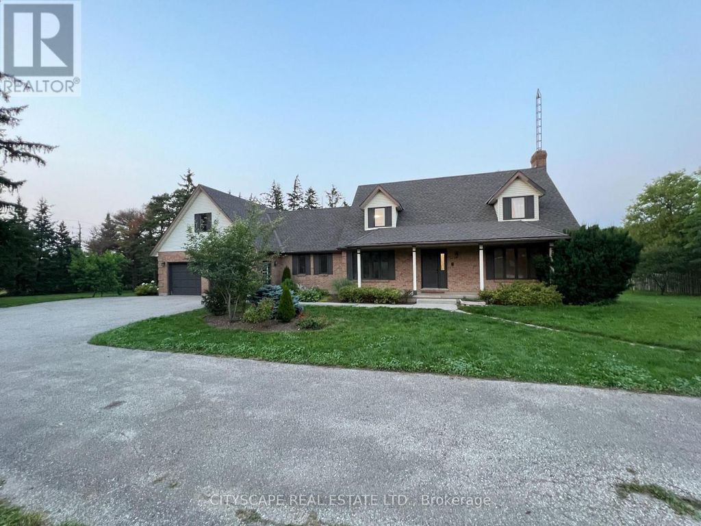 2361 Victoria Street N, Woolwich