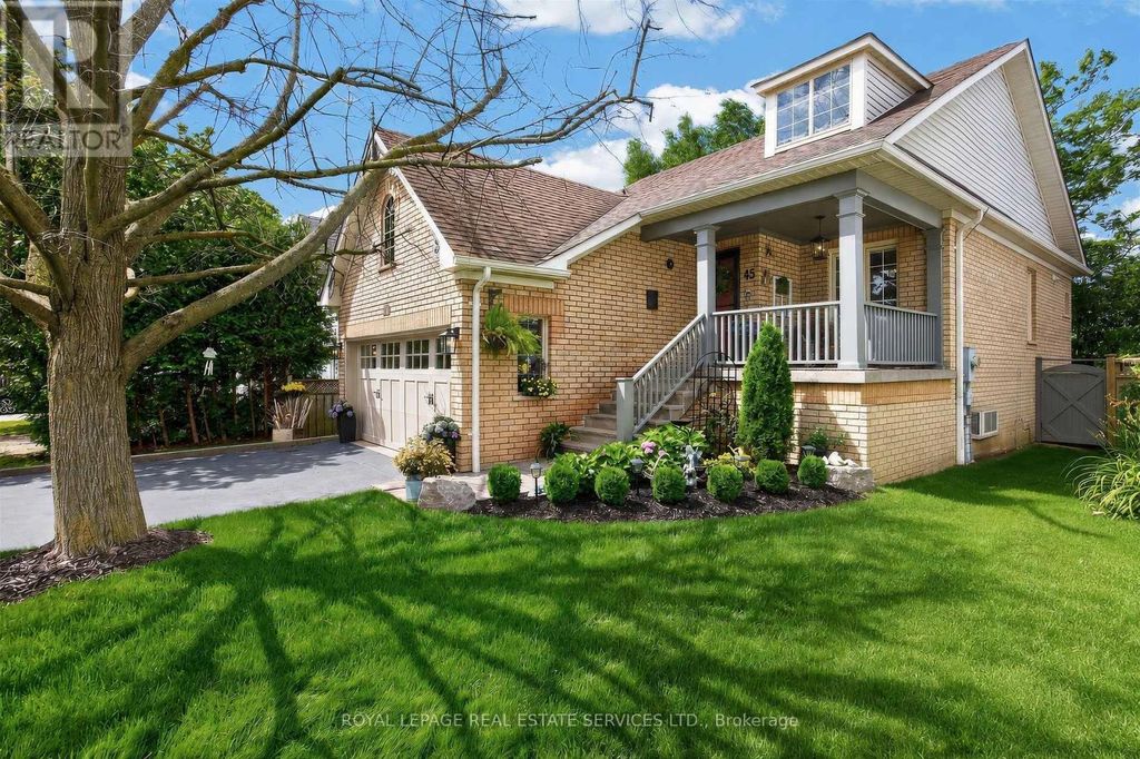 45 Rosemarie Crescent, Whitby (brooklin)