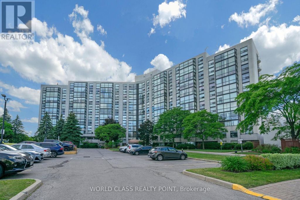201 - 40 Harding Boulevard, Richmond Hill (north Richvale)