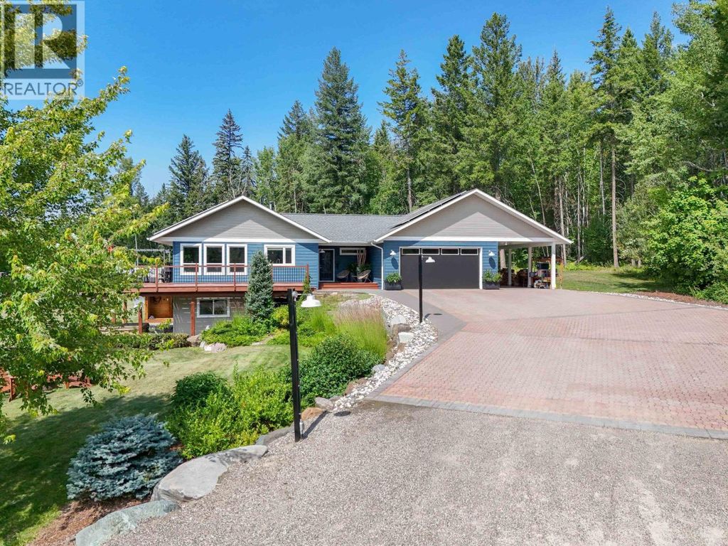 2060 Hendry Road, Quesnel