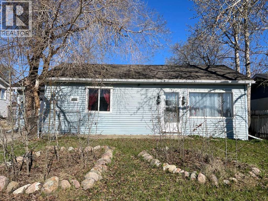 10104 99 Street, High Level