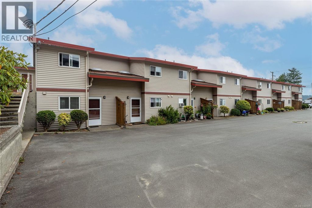 110 824 Island Hwy S, Campbell River