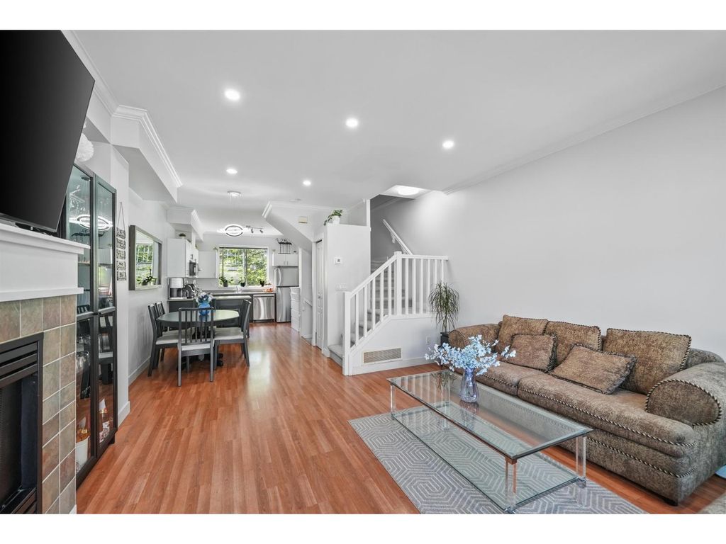 30 8383 159 Street, Surrey