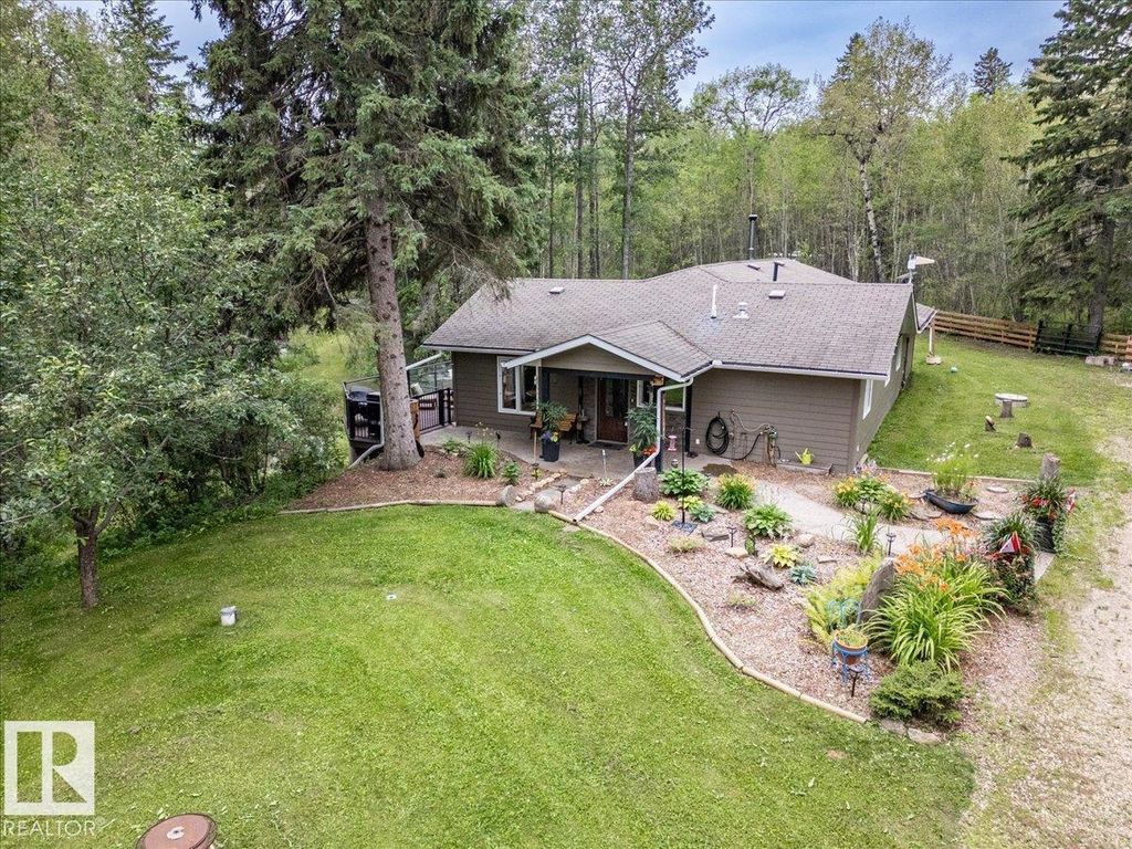 12055a Twp Road 454, Rural Wetaskiwin County