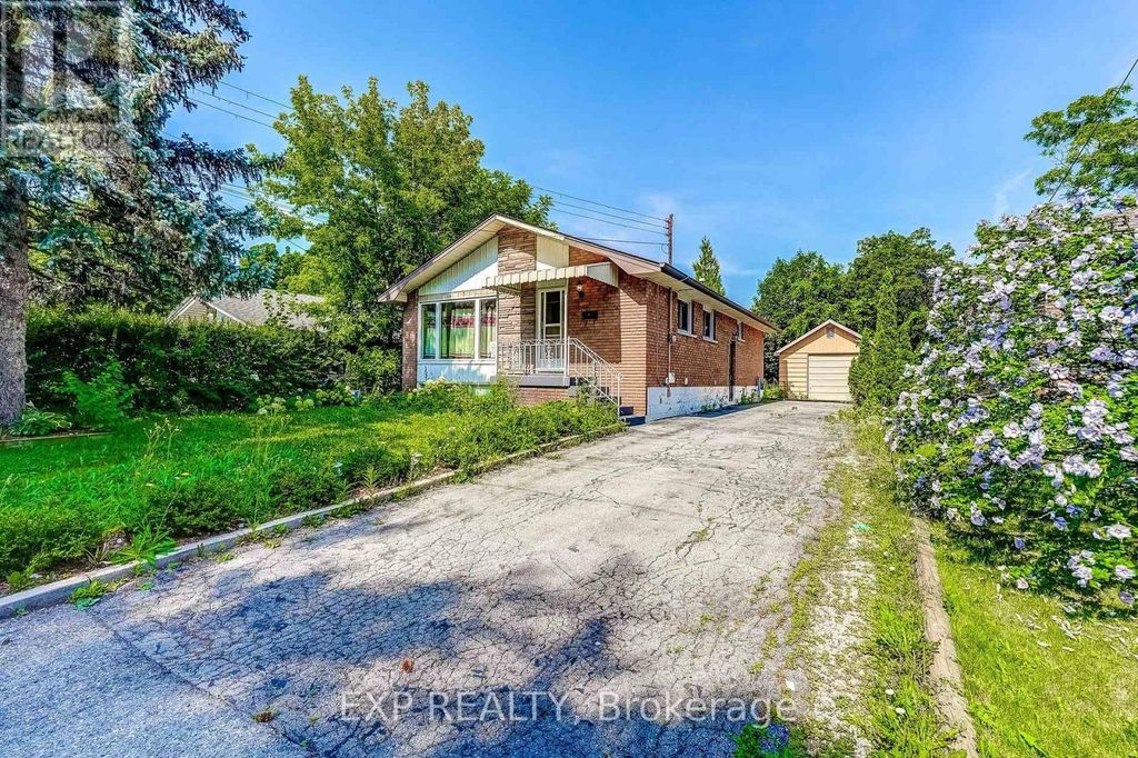 208 West 19th Street, Hamilton (buchanan)