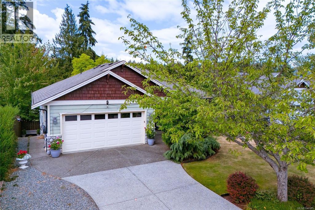 1617 Simon Pl, Cowichan Bay