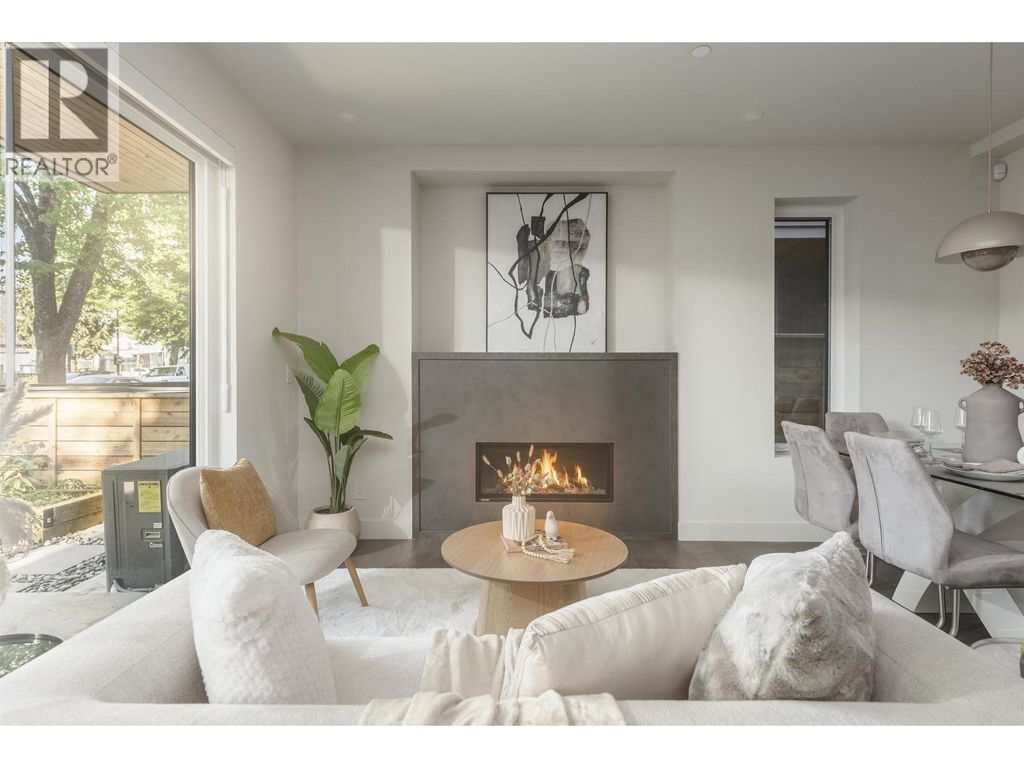 1 638 E 46th Avenue, Vancouver
