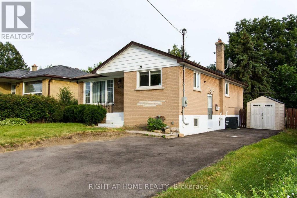 659 Shakespeare Avenue, Oshawa (donevan)