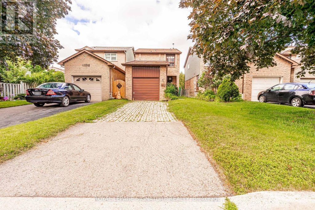 4040 Silverhaze Road, Mississauga (rathwood)