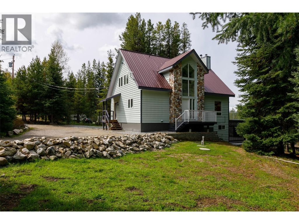 9315 Paradise Road, Kelowna