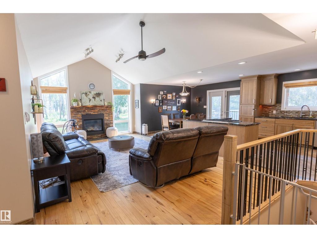 25 53051 Rge Road 211, Rural Strathcona County