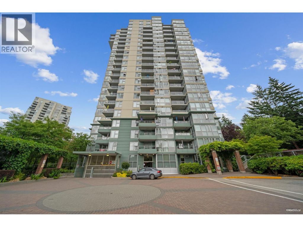 501 295 Guildford Way, Port Moody