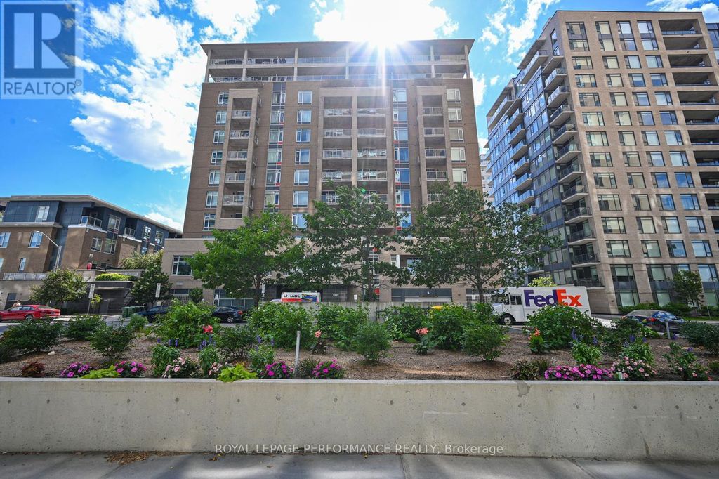 903 - 100 Champagne Avenue S, Ottawa