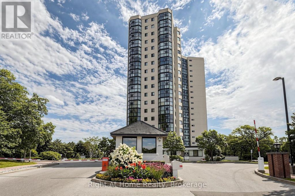 1509 - 1360 Rathburn Road E, Mississauga (rathwood)