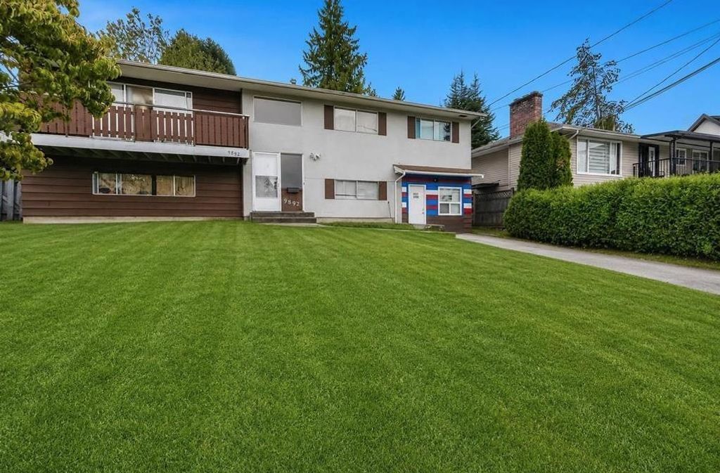 9892 130 Street, Surrey