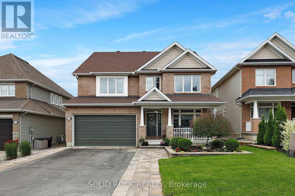 703 Mashkig Avenue, Ottawa