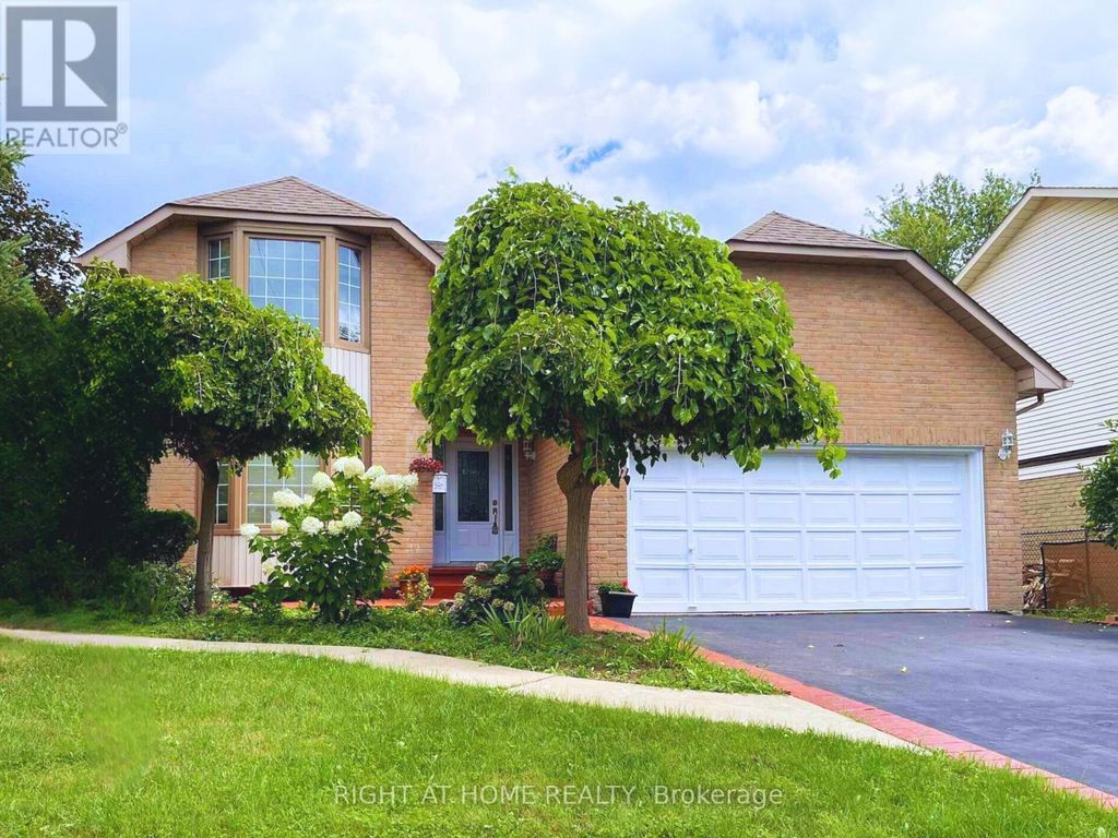 309 Amberly Boulevard, Hamilton (ancaster)