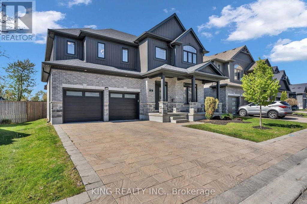 33 - 1061 Eagletrace Drive, London North (north S)